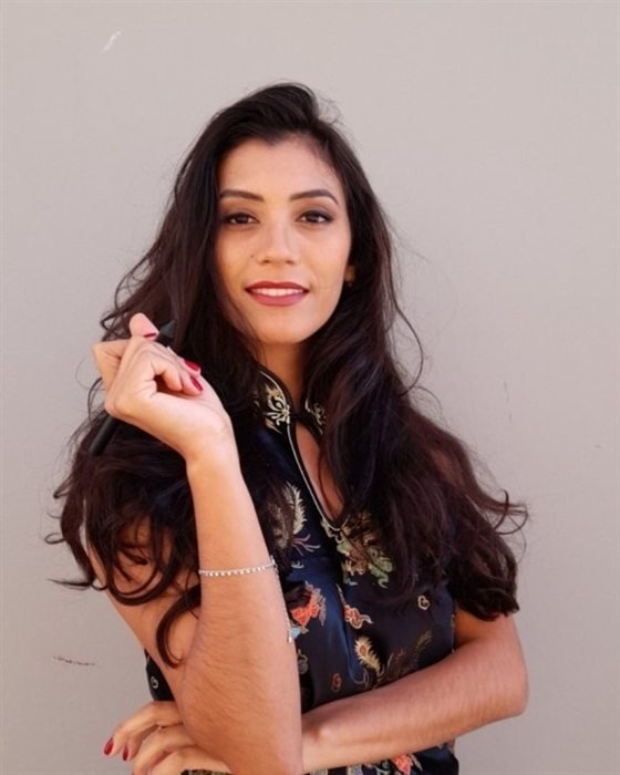 Mayra Romero, responsável de design e redes sociais da COSMOS